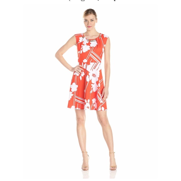 Sandra Darren Dresses & Skirts - Sandra Darren Orange Printed A-Line Dress